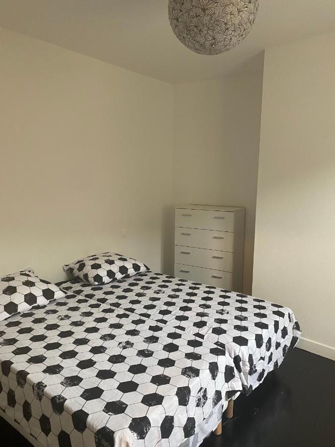 Ravissant Duplex Meuble Tout Confort Hyper Centre St Cere 4 Pers Lit Bb Wifi Gratuit Saint-Céré Exteriör bild