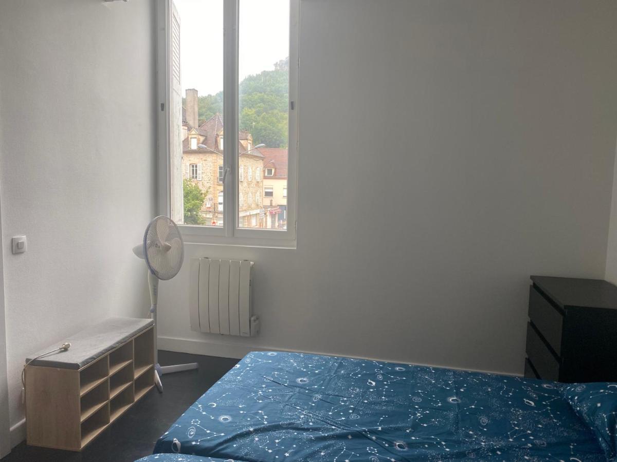 Ravissant Duplex Meuble Tout Confort Hyper Centre St Cere 4 Pers Lit Bb Wifi Gratuit Saint-Céré Exteriör bild